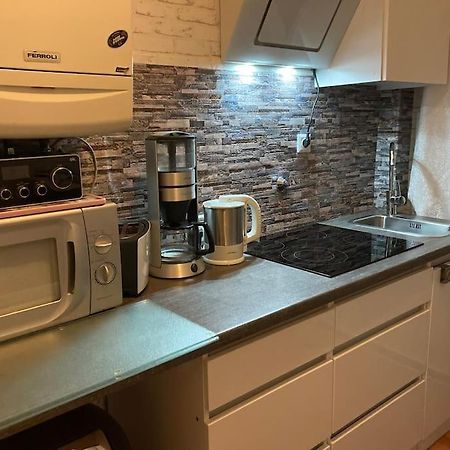 Toll Apartment Am Rhein Netflix Internet 1000 Mbits, Free Parking Duisburgo Exterior foto